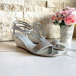 Call It Spring Silver Metallic Wedged Open Toed Heels Size 9